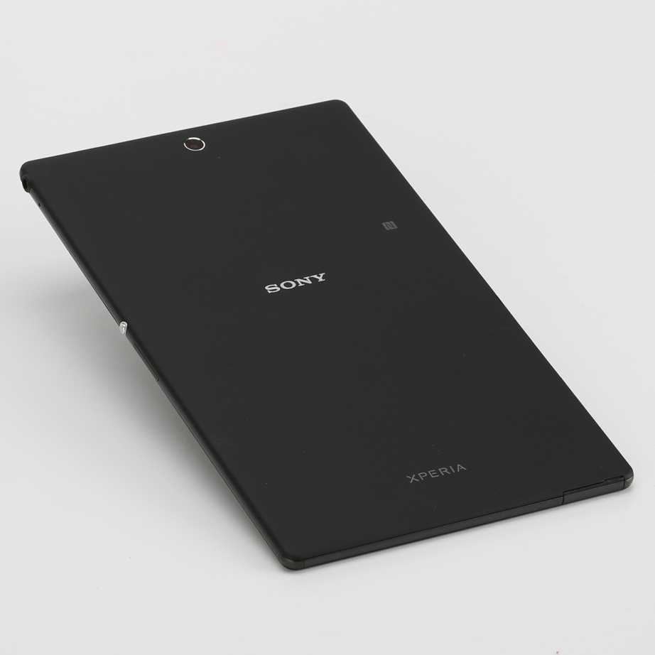 sony-xperia-z3-tablet-compact-unboxing-pic6.jpg