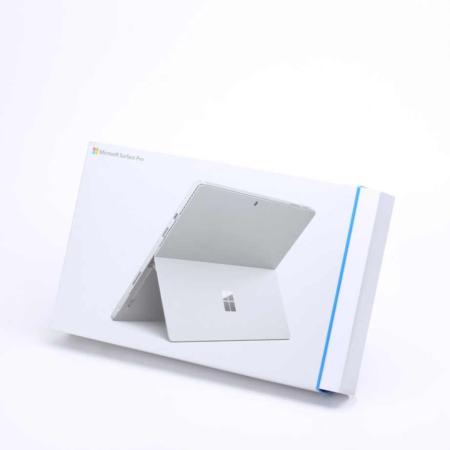 microsoft-surface-pro-4-unboxing-pic1.jpg