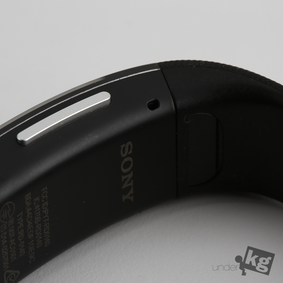 sony-smartband-talk-review-pic8.jpg