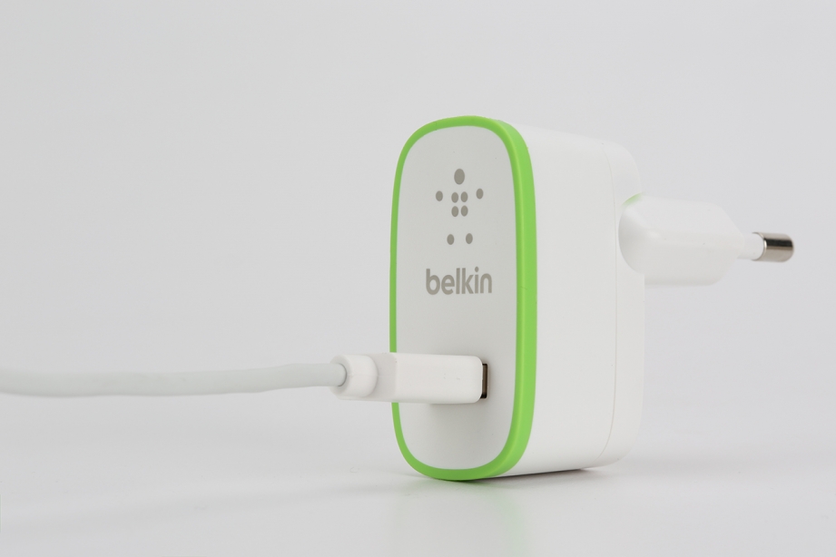 belkin-boost-up-home-chager-cable-07.jpg