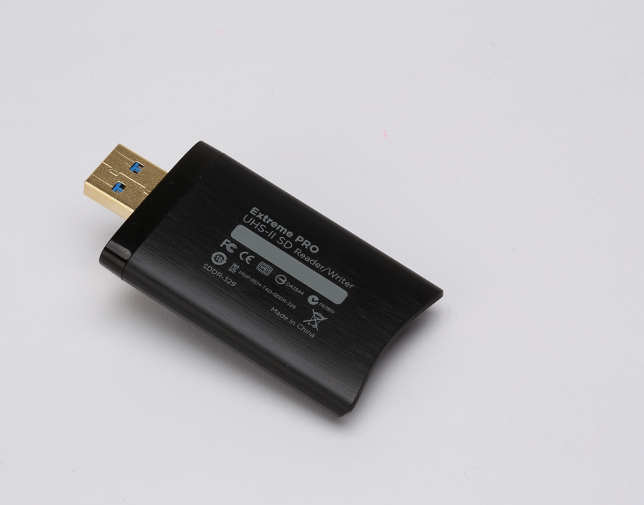 sandisk-extreme-pro-sdxc-uhs-ii-card-and-reader-preview-pic3.jpg