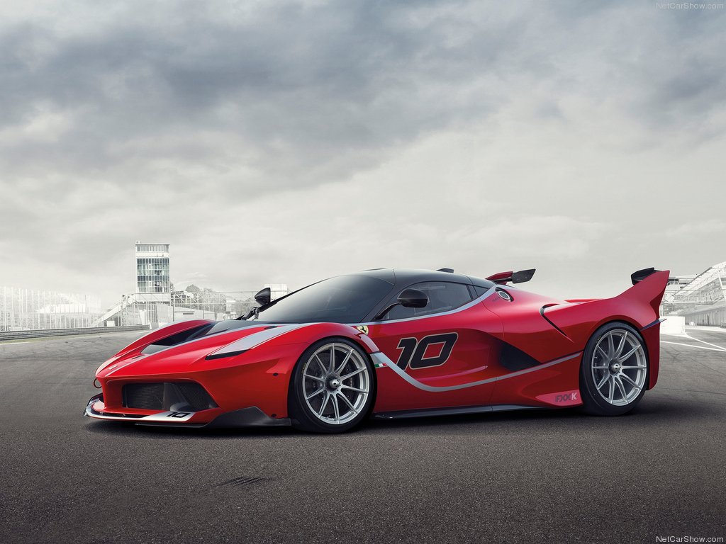 Ferrari-FXX_K_2015_1024x768_wallpaper_02[1].jpg