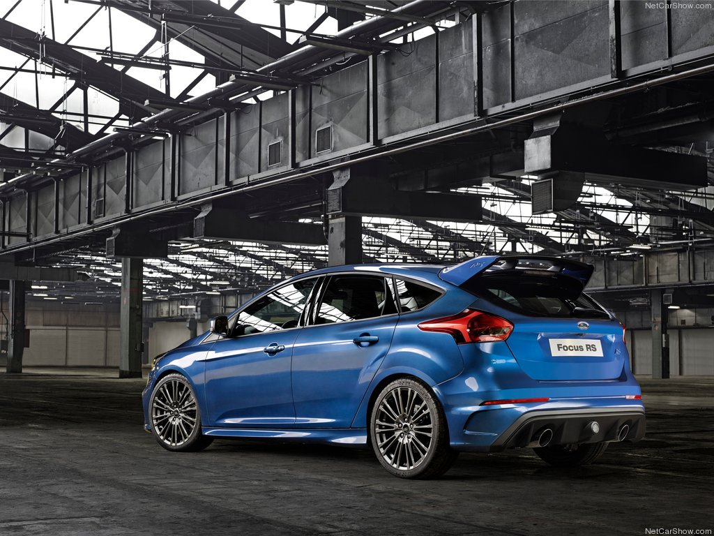 Ford-Focus_RS_2016_1024x768_wallpaper_04[1].jpg