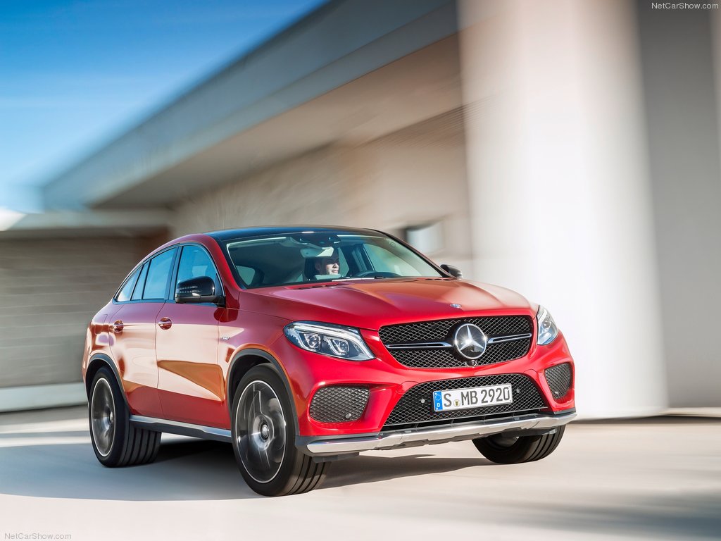 Mercedes-Benz-GLE450_AMG_Coupe_2016_1024x768_wallpaper_05[1].jpg