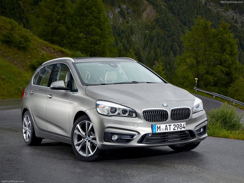 BMW-2-Series_Active_Tourer_2015_1024x768_wallpaper_01[1].jpg