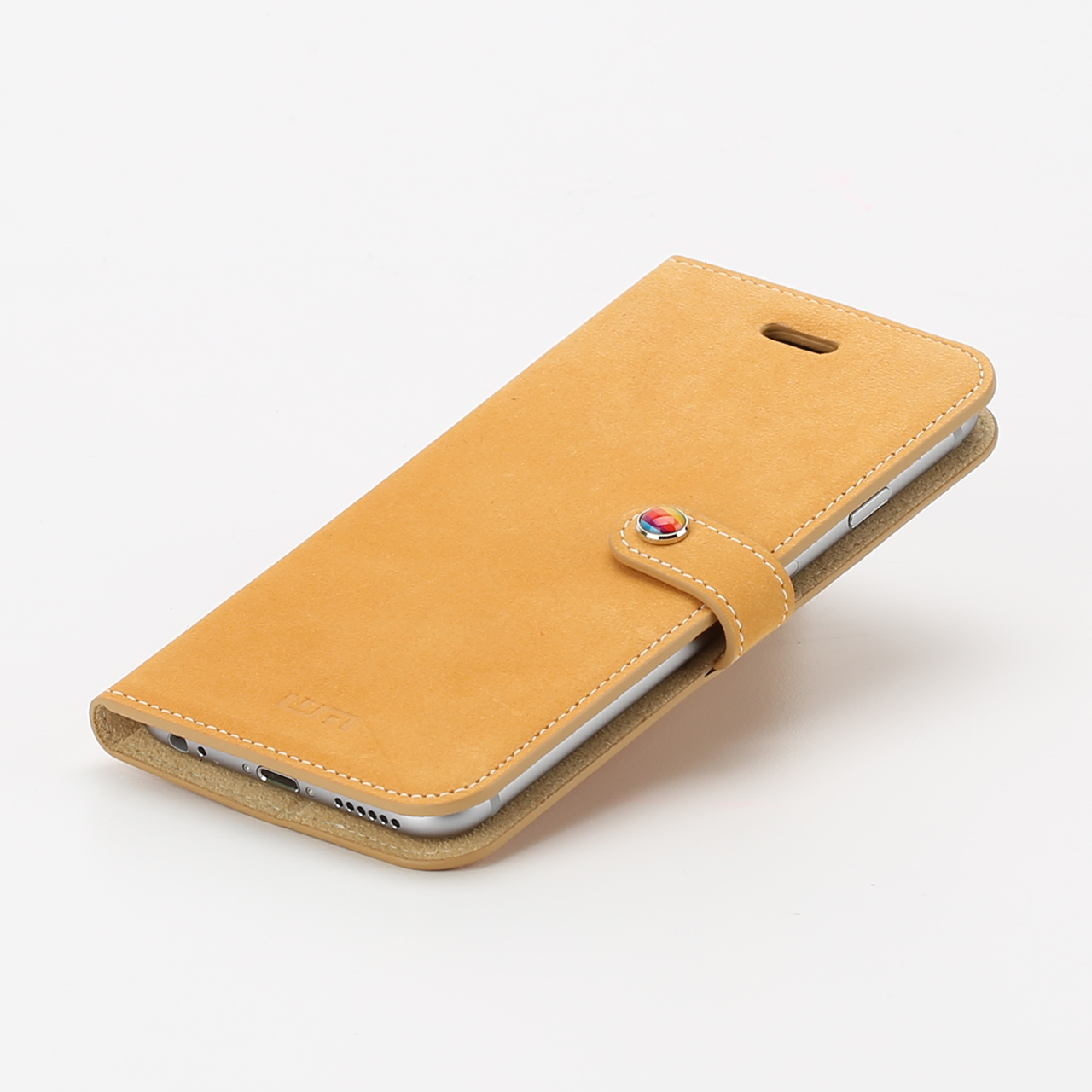 lims-premium-leather-slim-fit-edition-iphone-6-09.jpg