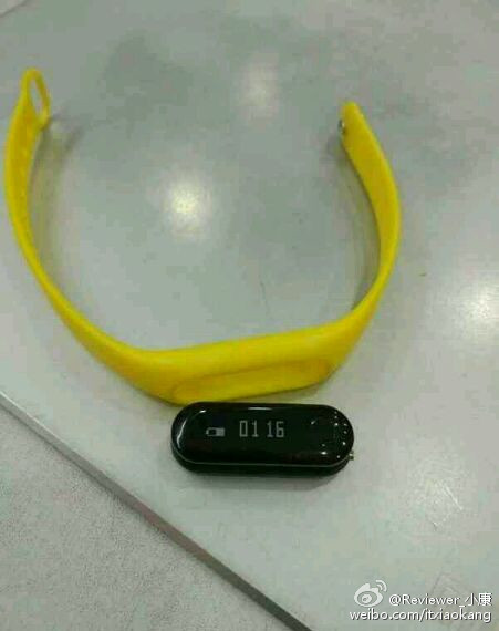 mi-band-2-live-images.jpg