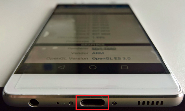 USB-Type-C-port-appears-on-the-bottom.jpg