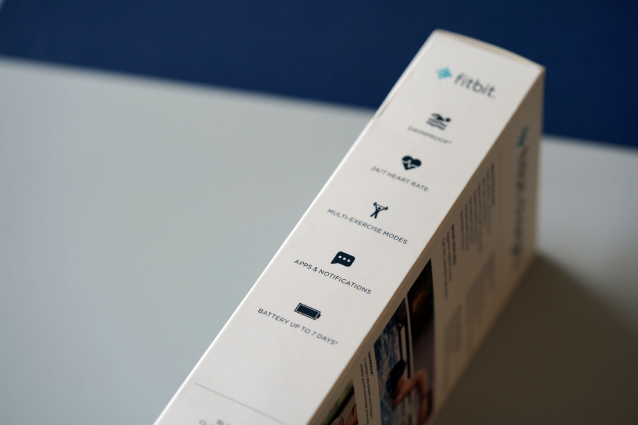 fitbit-charge-3-unboxing-pic2.jpg