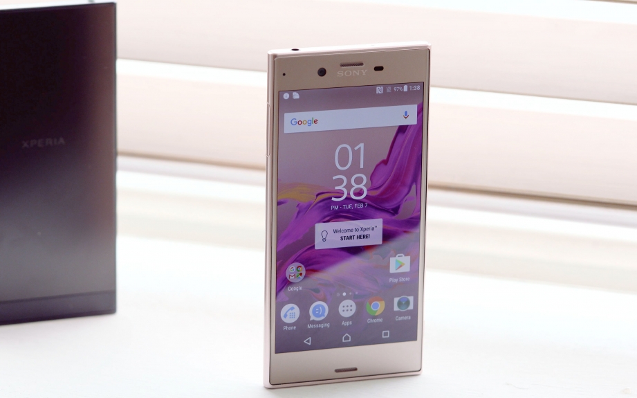 sony-xperia-xz-deep-pink-unboxing-pic4.jpg