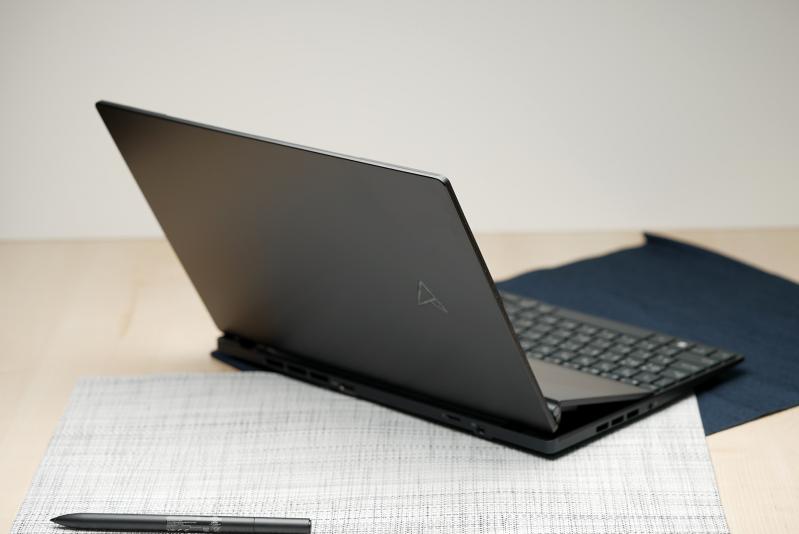 asus-zenbook-pro-14-duo-oled-unboxing-pic9.jpg
