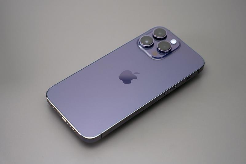 apple-iphone-14-plus-14-pro-max-unboxing-pic8.jpg