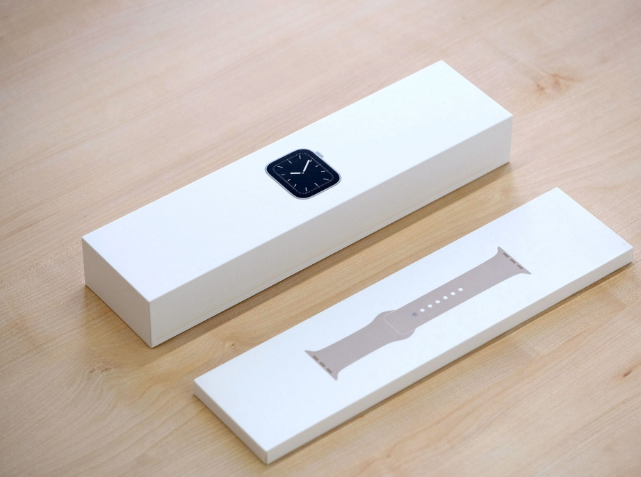 apple-watch-series-5-unboxing-pic4.jpg