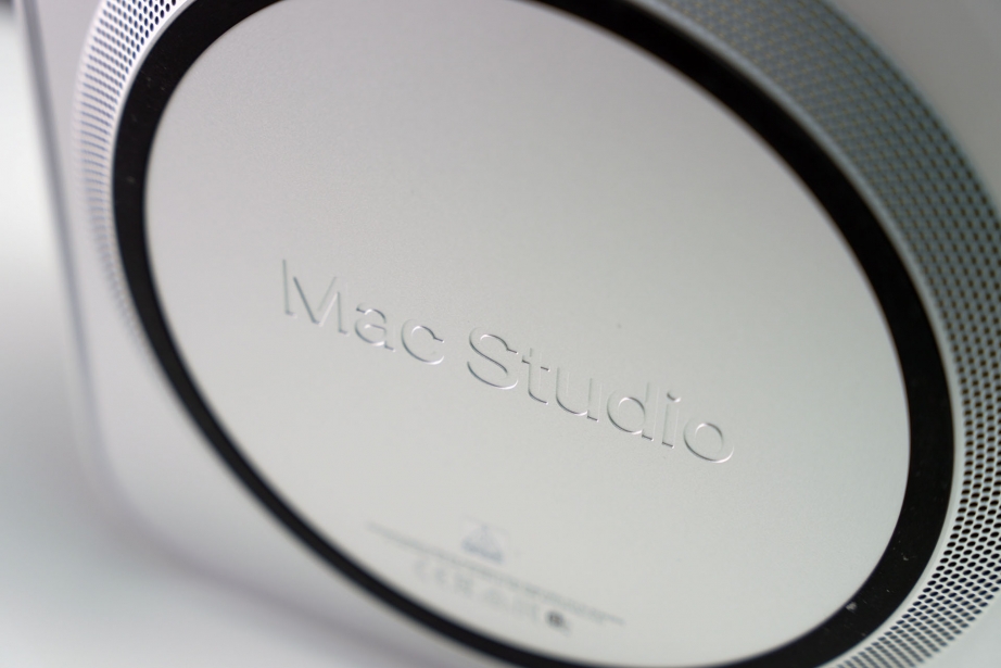 apple-mac-studio-unboxing-pic4.jpg