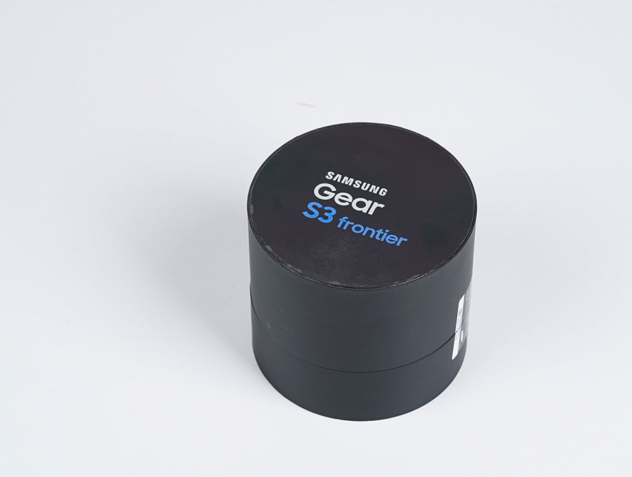 samsung-gear-s3-frontier-unboxing-pic1.jpg