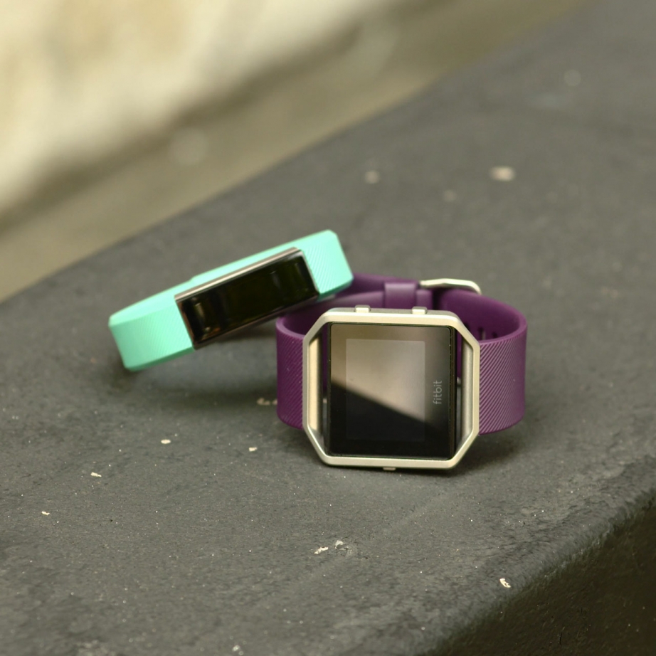 fitbit-blaze-and-alta-unboxing-pic2.jpg