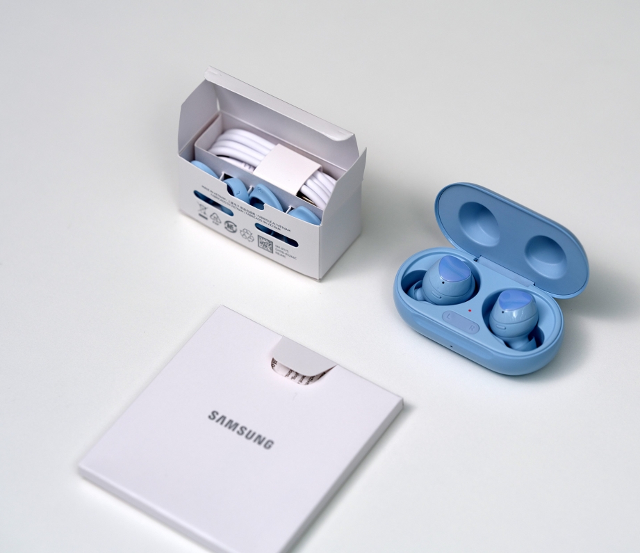 samsung-galaxy-buds-plus-unboxing-pic4.jpg