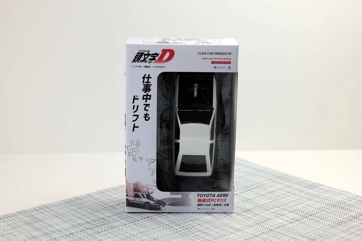 initial-d-mouse-unboxing-pic1.jpg