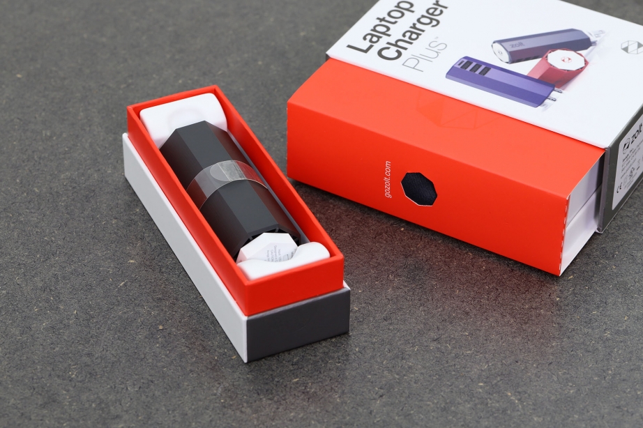 zolt-charger-plus-unboxing-pic2.jpg