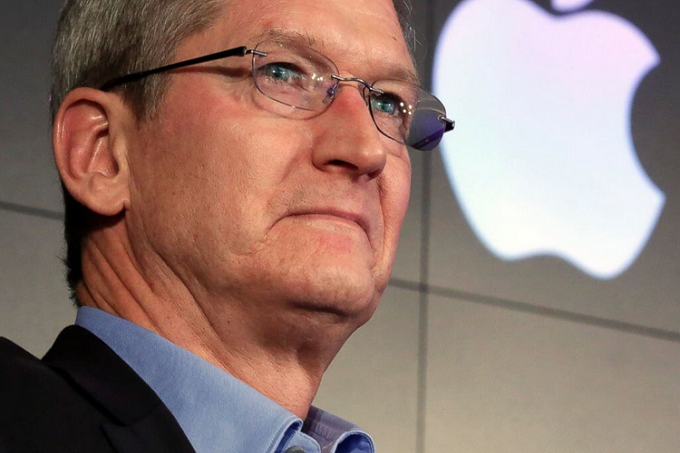 Tim-Cook-says-iOS-will-not-merge-with-Mac-OS.jpg