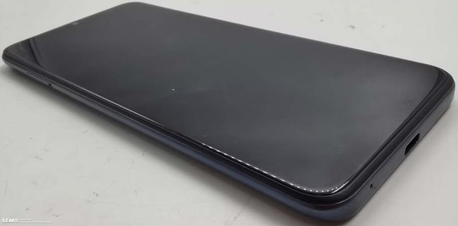 zte-blade-a51-pictures-and-battery-capacity-leaked-by-fcc-812.png