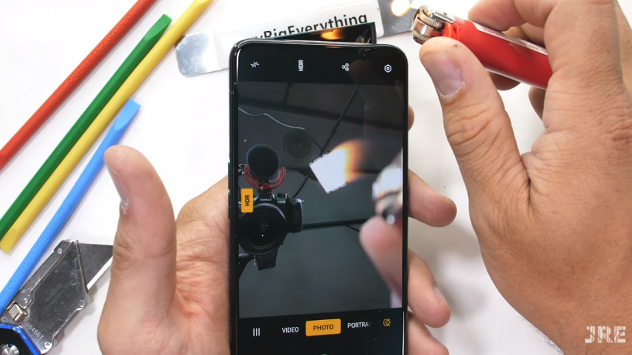 2019-07-16 13_35_56-Oppo Reno undergoes durability test, see if it bends - GSMArena.com news.png