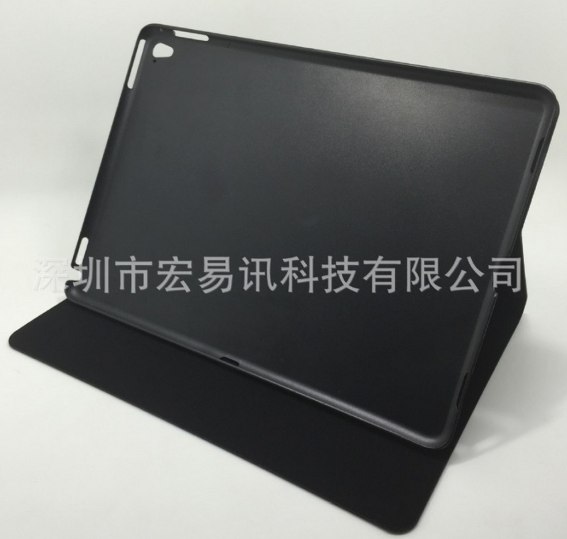 Case-allegedly-made-for-the-unannounced-Apple-iPad-Air-3-reveals-that-the-slate-will-have-four-speakers-and-support-for-Smart-Connector.jpg.png
