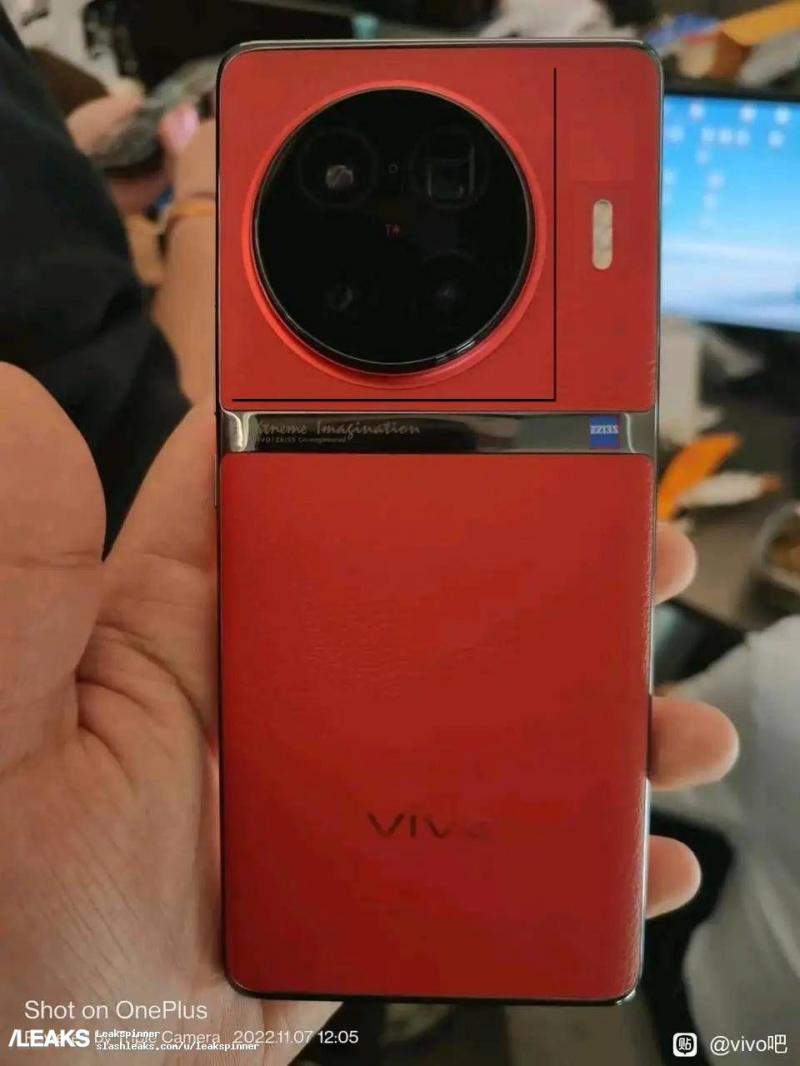 alleged-vivo-x90-pro-plus-live-picture-leaks-out.jpg