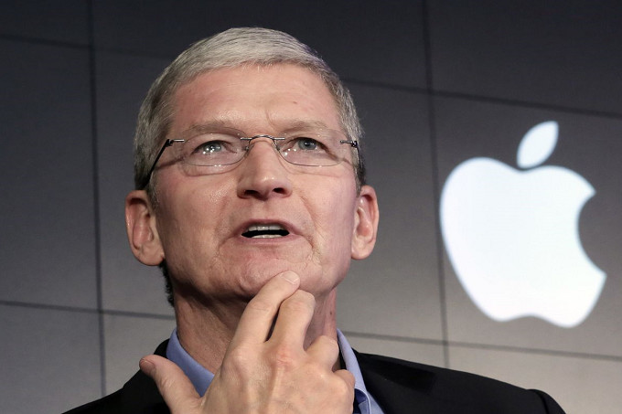Tim-Cook-says-consumer-data-needs-more-protection.jpg