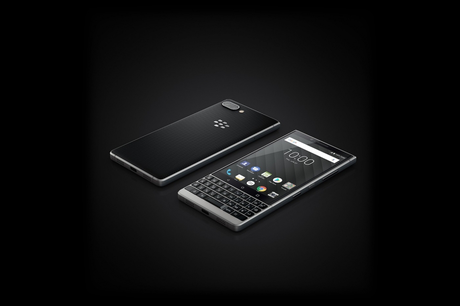 blackberry-key2-press-sized-silver-2.jpg